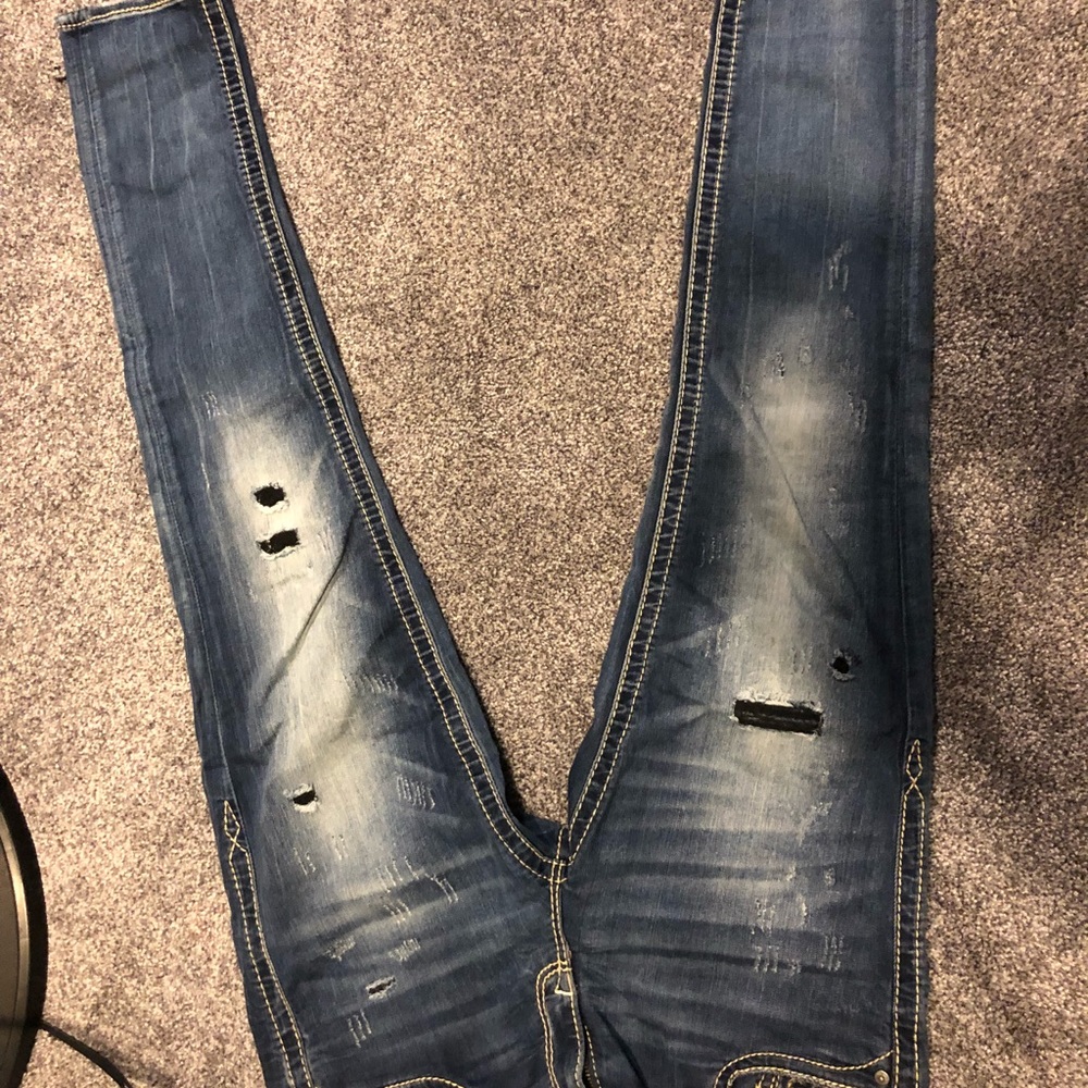 Rock revivals mid rise